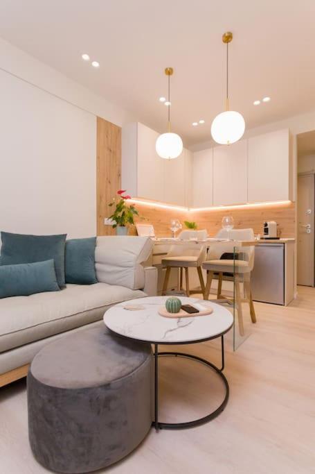 Boutique Apartment City Center Of Szaloniki Kültér fotó